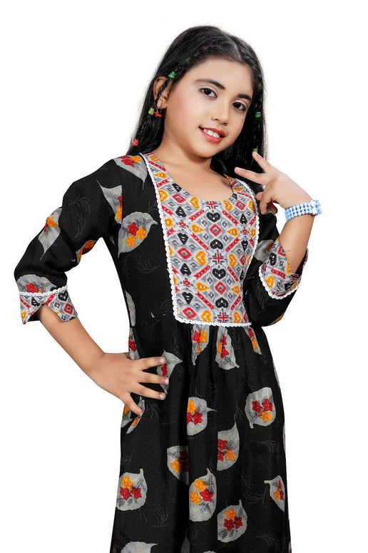Divine Drape Girls Rayon Black Printed Straight Kids Kurta Set