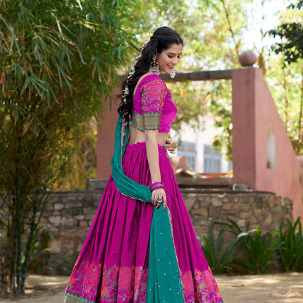 Lorenvalley Fashion Pink Cotton Silk Thread Embroidery Work Lehenga Choli with Dupatta