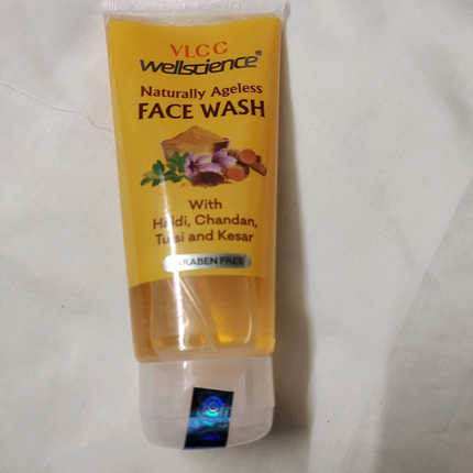 Naturally Ageless Face wash – VLCC WellScience