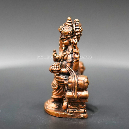 Copper Ganapathi Idol: Radiant Beauty for Devotees
