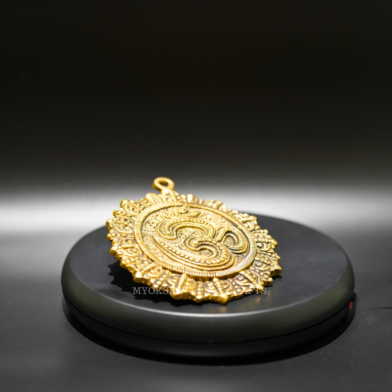 Brass Om