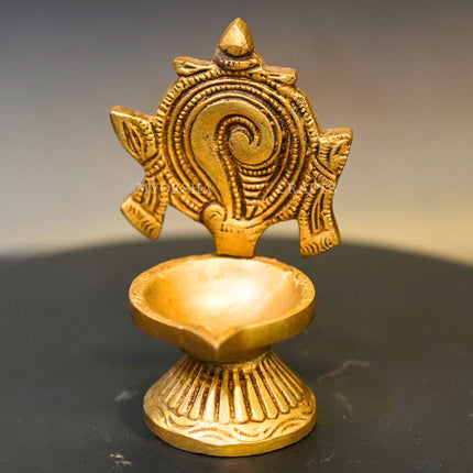 Brass Shankh Diya