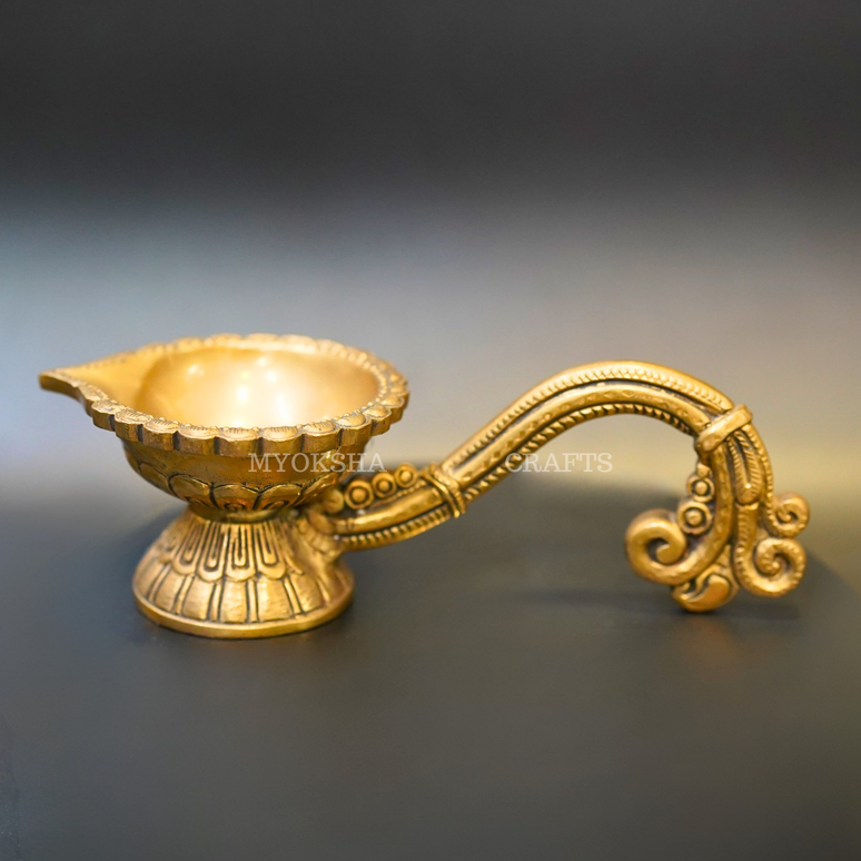 Brass Designer Arthi