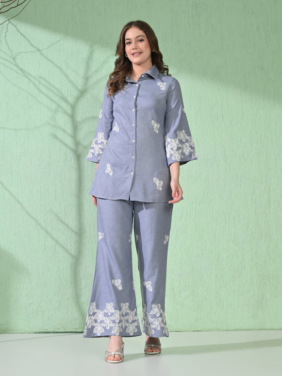 Myshka Women's Floral Embroidered SkyBlue Tunic with Trouser