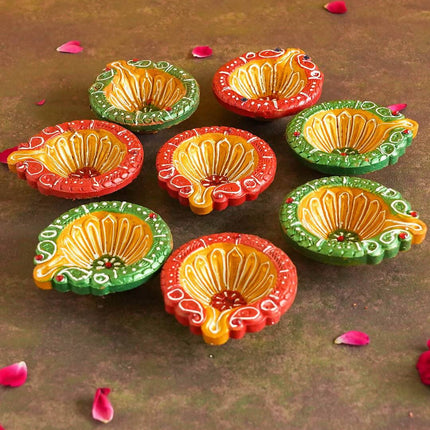 Tied Ribbons Set of 8 Maroon & Green Terracotta Diyas