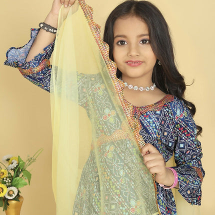 Divine Drape Girls Roman Slub Blue Printed Straight Kids Kurta Pant With Dupatta