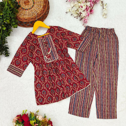 Divine Drape Girls Poly Cotton Maroon Printed Straight Kids Kurta Pant Set