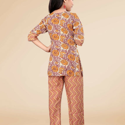 Divine Drape Girls Poly Cotton Yellow Printed Straight Kids Kurta Pant Set