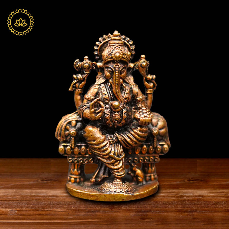 Copper Ganapathi Idol: Radiant Beauty for Devotees