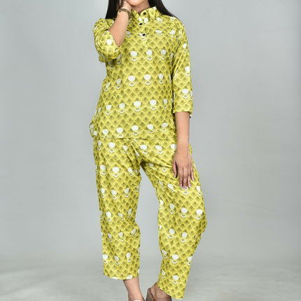 Morchari Digital Print Semi Muslin Co-Ord Set Top & Trouser-Multicolor