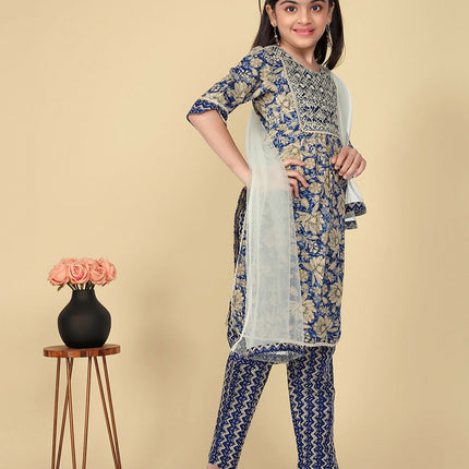 Divine Drape Girls Poly Cotton Blue Embroidered Straight Kids Kurta Pant With Dupatta