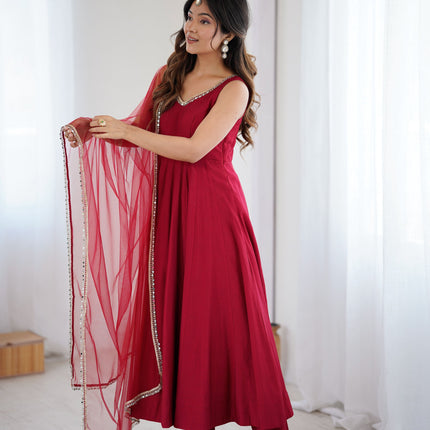 Lorenvalley Fashion Maroon Pure Romansilk Chanderi Fabric Yoke Fancy Lace Work Anarkali Kurta Pant With Dupatta Set