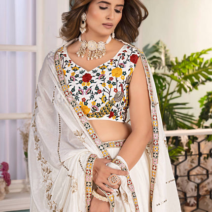 Lehenga Mart Designer Bollywood Style Wedding Wear Lehenga Choli - White