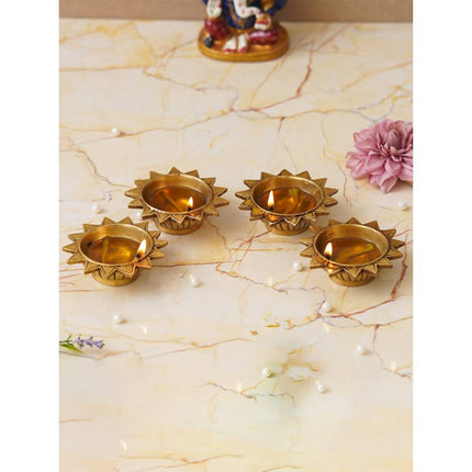 eCraftIndia 4 Pieces Beige Sun Shaped Diyas