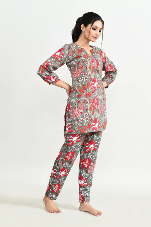 Joban Fashion Beautiful Maroon & Green Cotton Cod Set