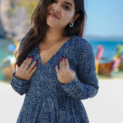 Sonakshi Women's Navy Blue Maslin Digital Print Full Round Flair Anarkali Gown Set With Dupatta