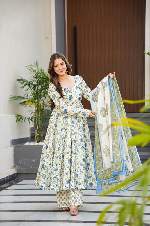 Sonakshi Women's Offwhite Maslin Digital Print Full Round Flair Anarkali Gown Set With Dupatta