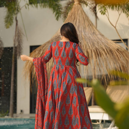 Sonakshi Women's Marron Maslin Digital Print Full Round Flair Anarkali Gown Set With Dupatta