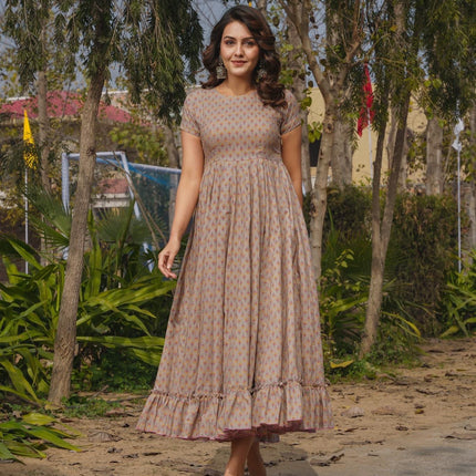 Sonakshi Women's Grey Rayon Digital Print Full Round Flair Anarkali Gown Set