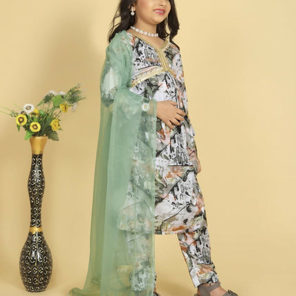 Divine Drape Girls Roman Slub Grey Printed Straight Kids Kurta Pant With Dupatta