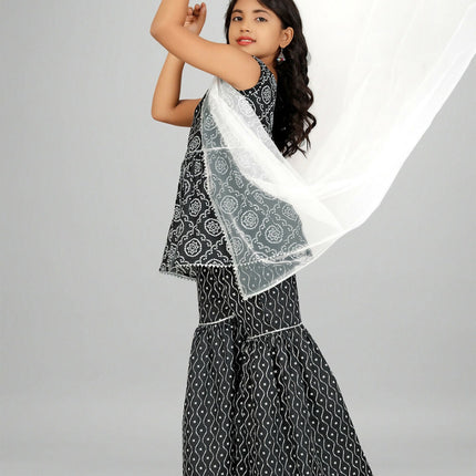 Divine Drape Girls Rayon Black Printed Straight Kids Kurta Sharara With Dupatta