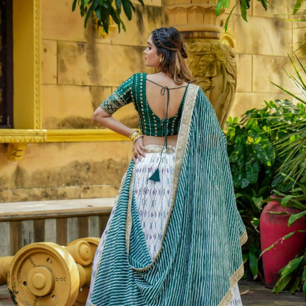 Aastha Fashion White Heavy Chinon Fabric Heavy Foil Print + Embroidery Work Belt Semi Stitched Wedding Wear Lehenga Choli