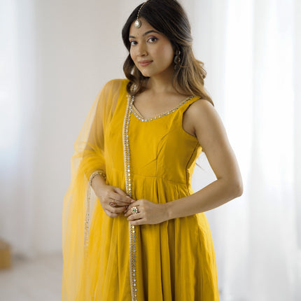 Lorenvalley Fashion Yellow Pure Romansilk Chanderi Fabric Yoke Fancy Lace Work Anarkali Kurta Pant With Dupatta Set