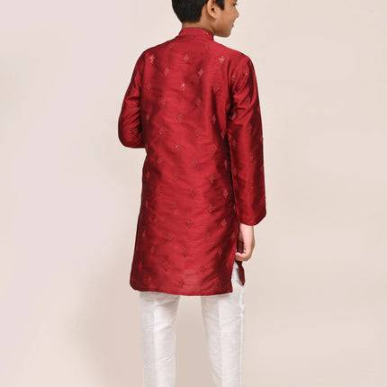 Joban Fashion Silk Maroon Kurta With Straight Fit Pant