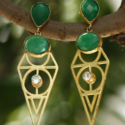 Joban Fashion Women Green Stone Matte Gold Earrings