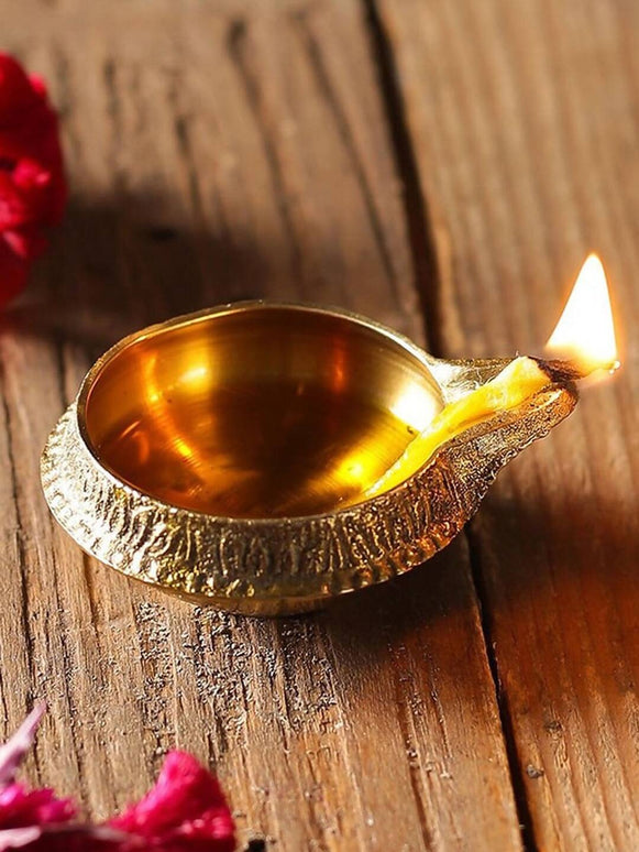 Tied Ribbons Set Of 4 Solid Brass Oil Lamp Diyas