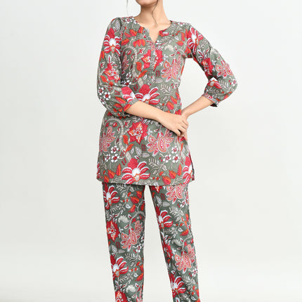 Joban Fashion Beautiful Maroon & Green Cotton Cod Set